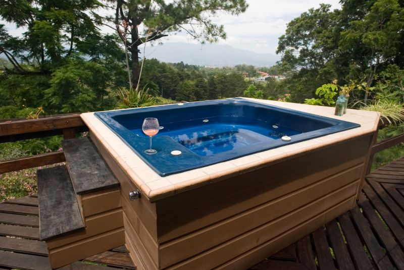 Hot Tub with Deck